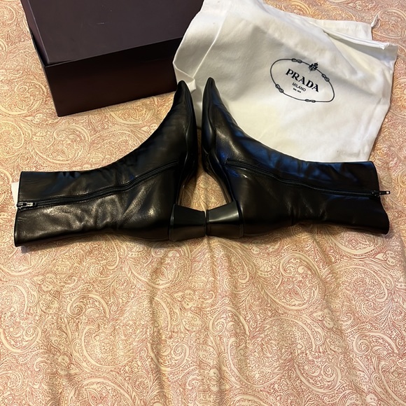 Prada black short zip up boots size Italian 40 - Picture 6 of 10